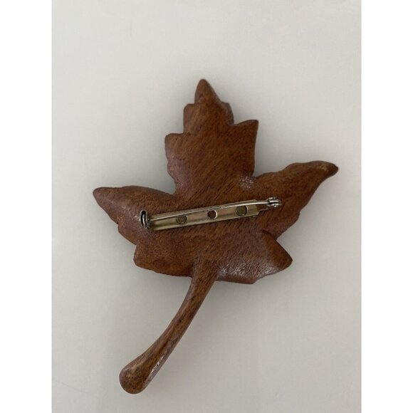 Vintage Handcrafted Wood Maple Leaf Brooch Brown Carved Pin 4" X 3.5" Exquisite - Picture 9 of 15